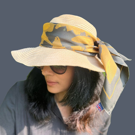 Gloriosa Daisy Luxury Silk Scarf image 0